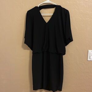 WHBM Women’s Black V-Neck Wide Sleeve Backless Dress w/ Extra Button Size XS